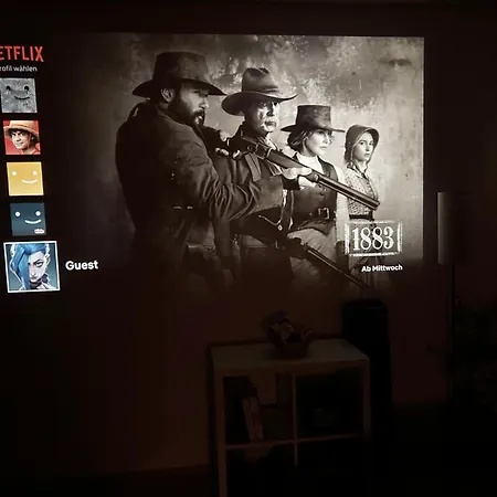 Lägenhet Bat Solutions Trier-euren - Alles Was Ein Nicht Bietet - 35 Qm Ferienwohnung, Heimkino, Wallbox, Kueche Fuer 4 Personen *