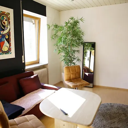 Lägenhet Bat Solutions Trier-euren - Alles Was Ein Nicht Bietet - 35 Qm Ferienwohnung, Heimkino, Wallbox, Kueche Fuer 4 Personen *