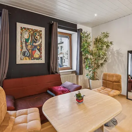 Bat Solutions Trier-euren - Alles Was Ein Nicht Bietet - 35 Qm Ferienwohnung, Heimkino, Wallbox, Kueche Fuer 4 Personen * Trewir