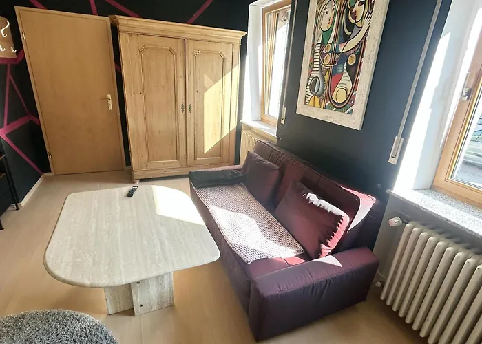 Bat Home Solutions Trier-Euren - Alles Was Ein Hotel Nicht Bietet - 35 Qm Ferienwohnung, Heimkino, Wallbox, Kueche Fuer 4 Personen * Trèves