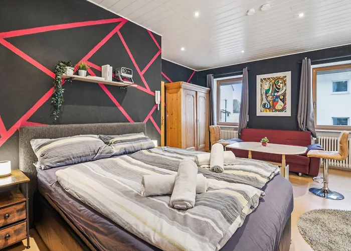 Lägenhet Bat Solutions Trier-euren - Alles Was Ein Nicht Bietet - 35 Qm Ferienwohnung, Heimkino, Wallbox, Kueche Fuer 4 Personen